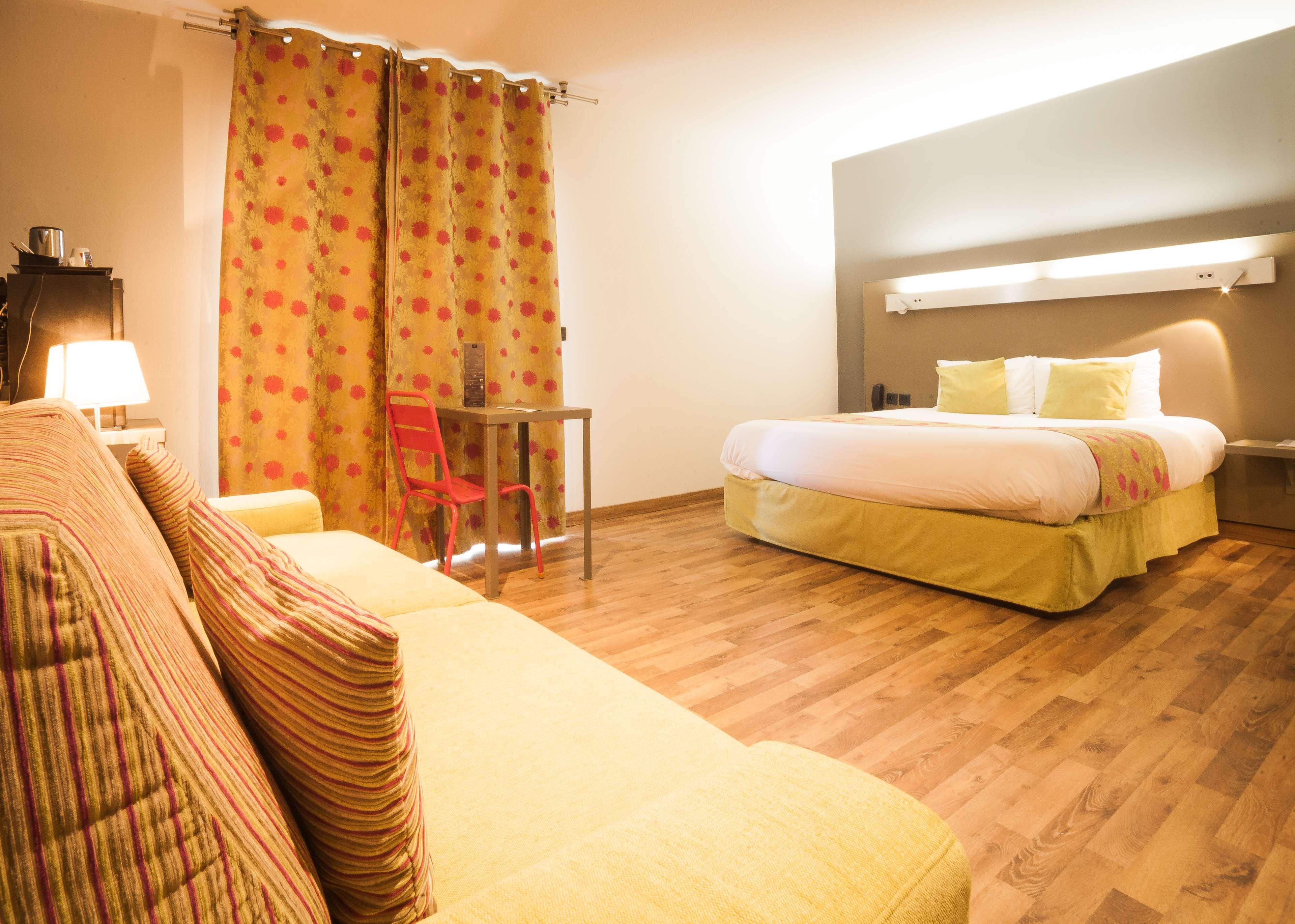 The Originals City, Hotel Les Domes, Perpignan Sud Saleilles Εξωτερικό φωτογραφία