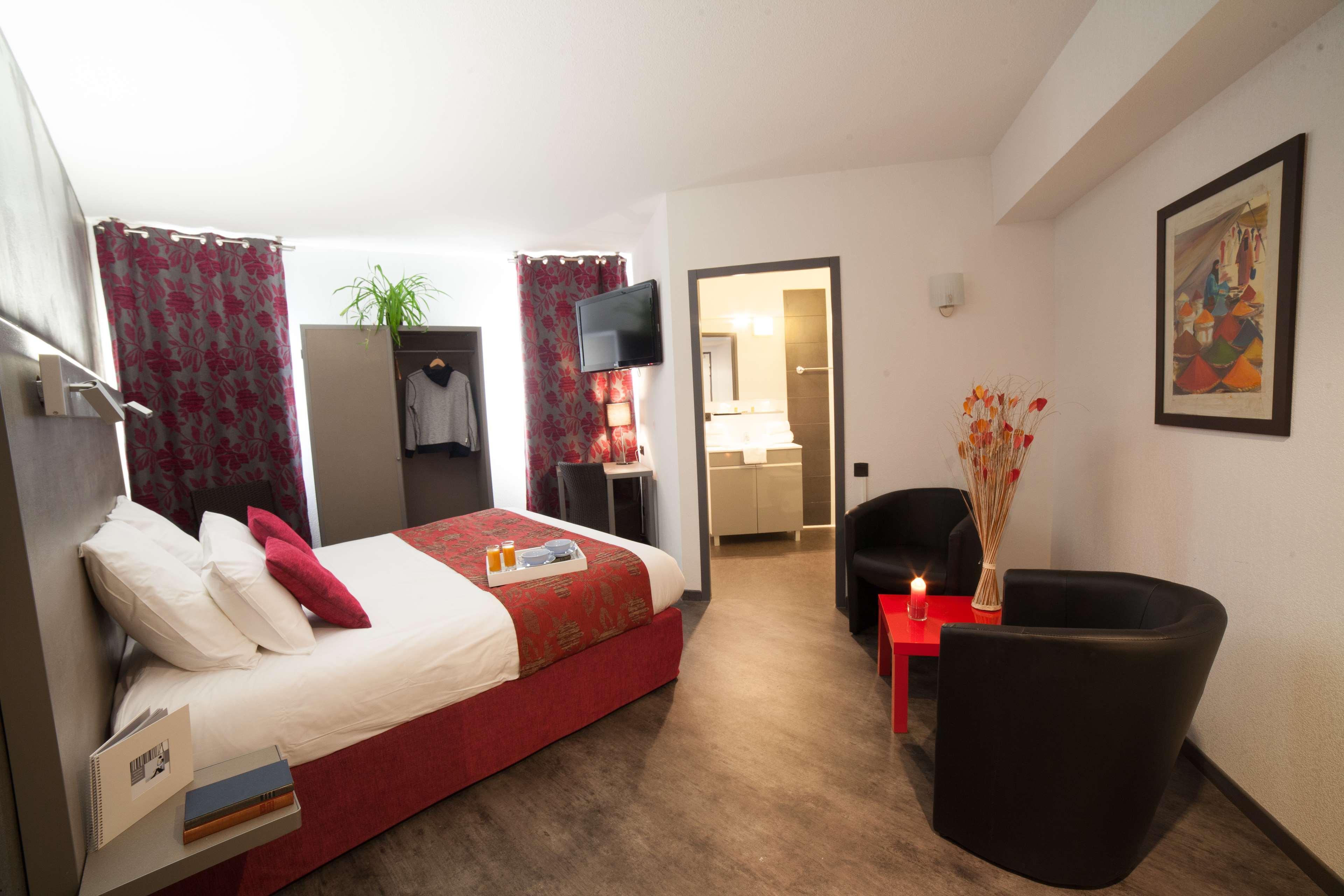 The Originals City, Hotel Les Domes, Perpignan Sud Saleilles Εξωτερικό φωτογραφία