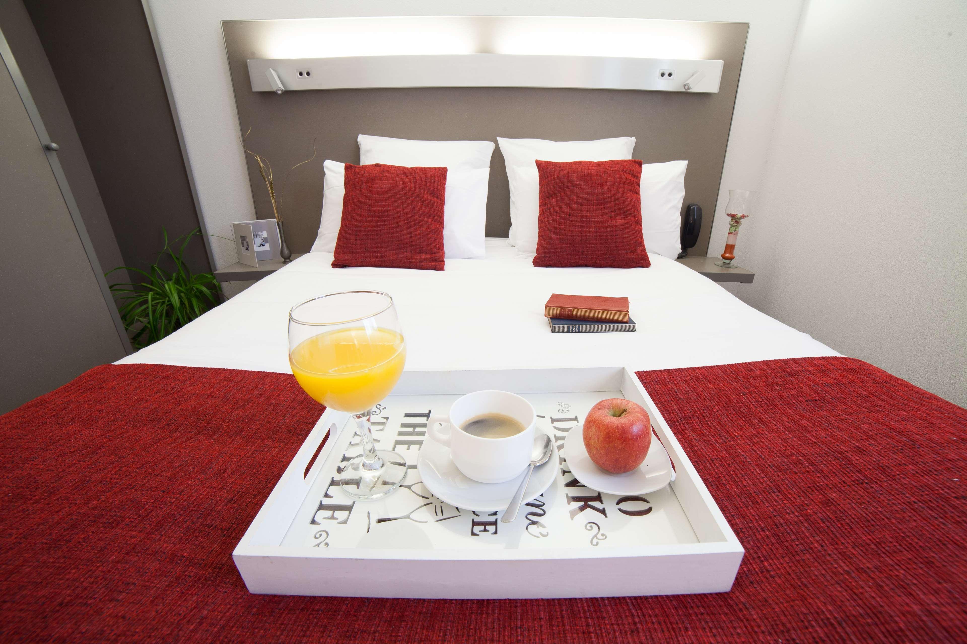 The Originals City, Hotel Les Domes, Perpignan Sud Saleilles Εξωτερικό φωτογραφία